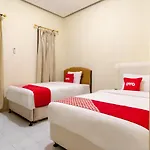 Oyo 1697 Rumah Ekologis